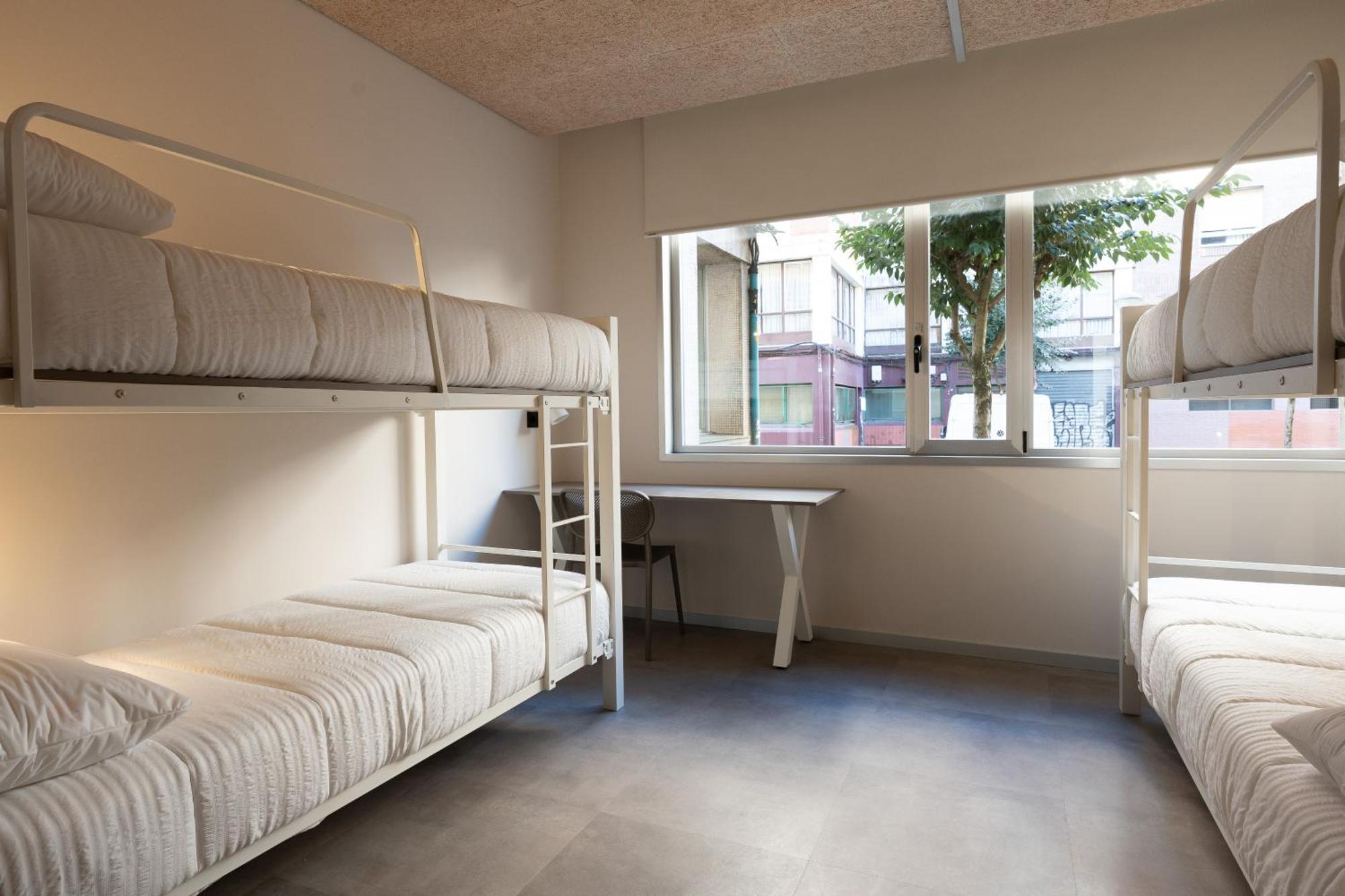 Lamia Bbk Women Hostel-Solo Mujeres Билбао Екстериор снимка