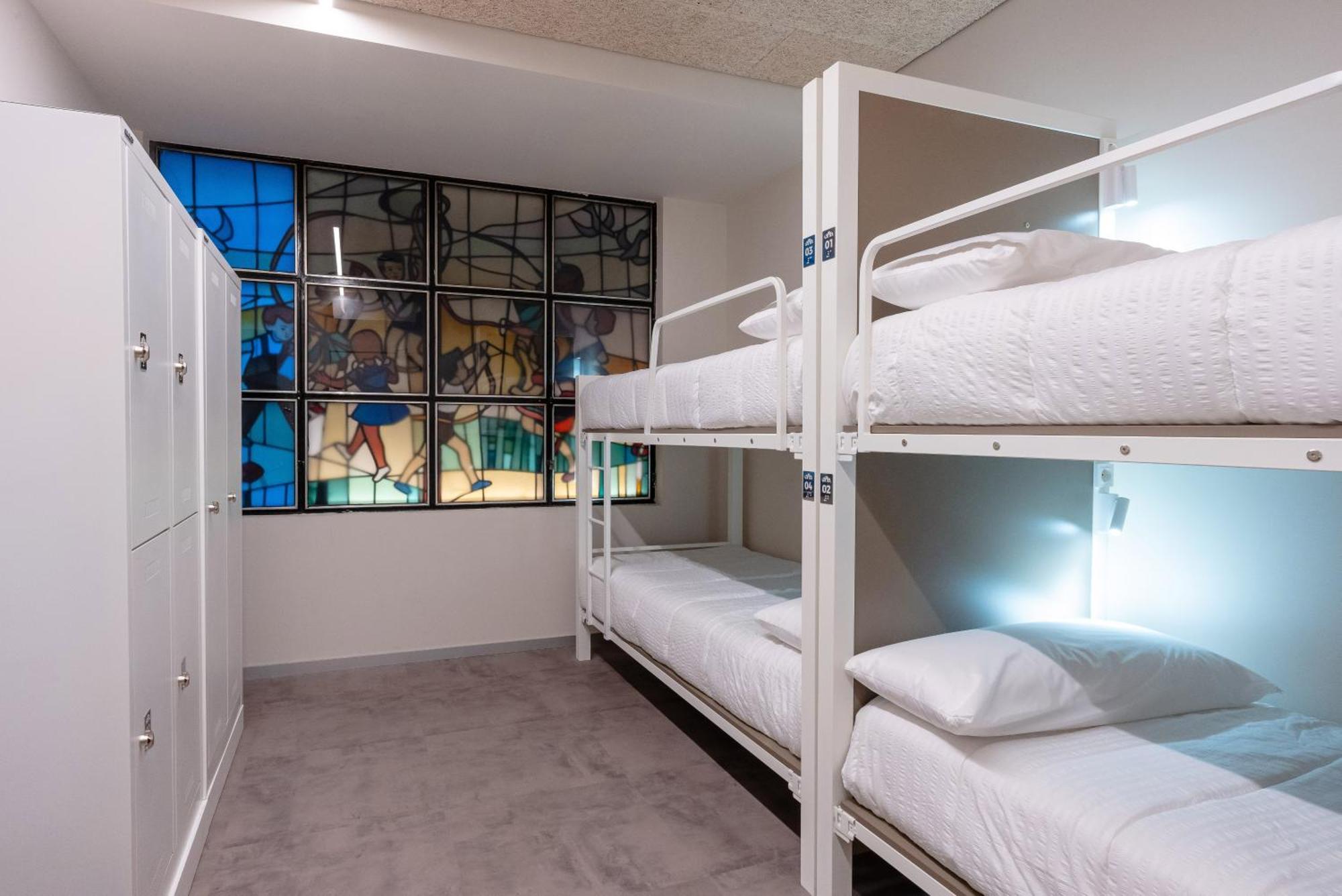 Lamia Bbk Women Hostel-Solo Mujeres Билбао Екстериор снимка