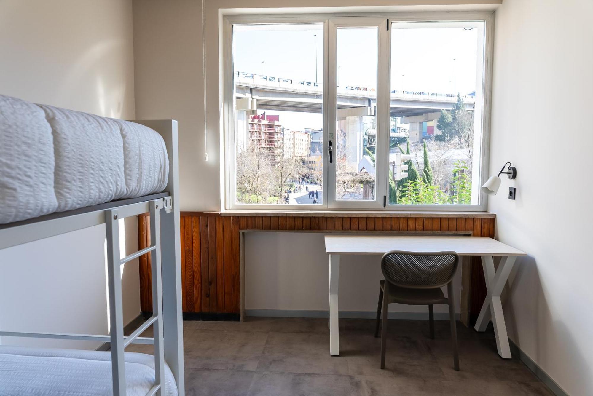 Lamia Bbk Women Hostel-Solo Mujeres Билбао Екстериор снимка